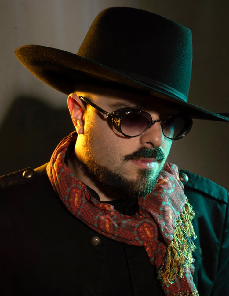 Nóam, Artista Dynamo, descarga MEJIKAINDOFBLU ahora en exclusiva